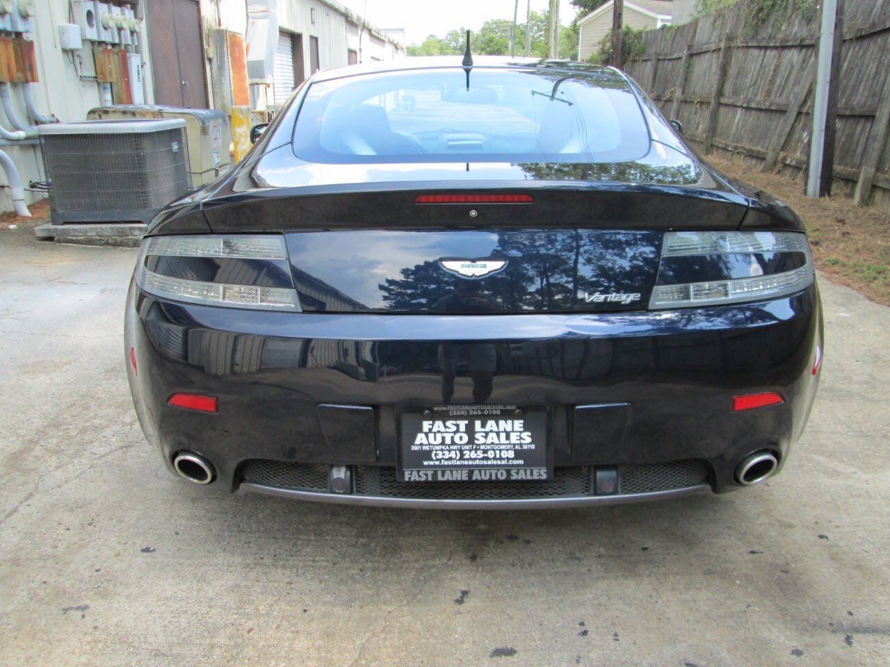Used 2007 Aston Martin V8 Vantage Coupe RWD image 32