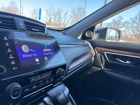 Used 2020 Honda CR-V Touring image 18