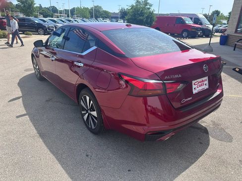 Used 2020 Nissan Altima 2.5 SV AWD/4WD image 7