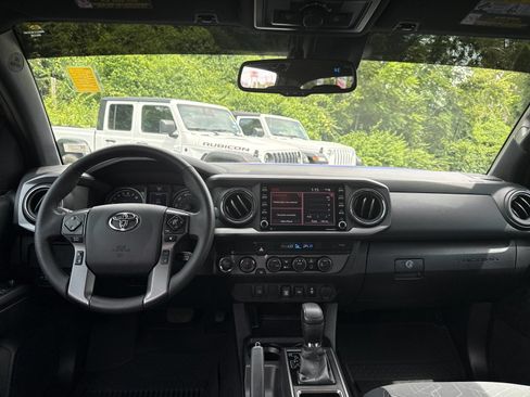 Used 2023 Toyota Tacoma TRD Off-Road w/ Black Out Package (TMS) AWD/4WD image 13