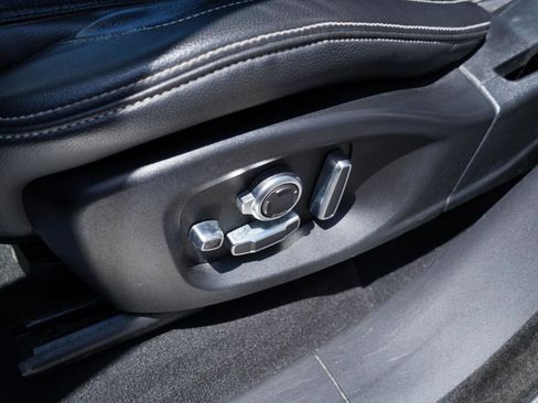 Used 2020 Jaguar F-PACE R-Sport AWD/4WD image 23