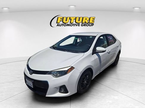 Used 2016 Toyota Corolla S FWD image 3