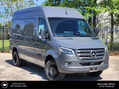 New 2026 Mercedes-Benz Sprinter 4500 image 1