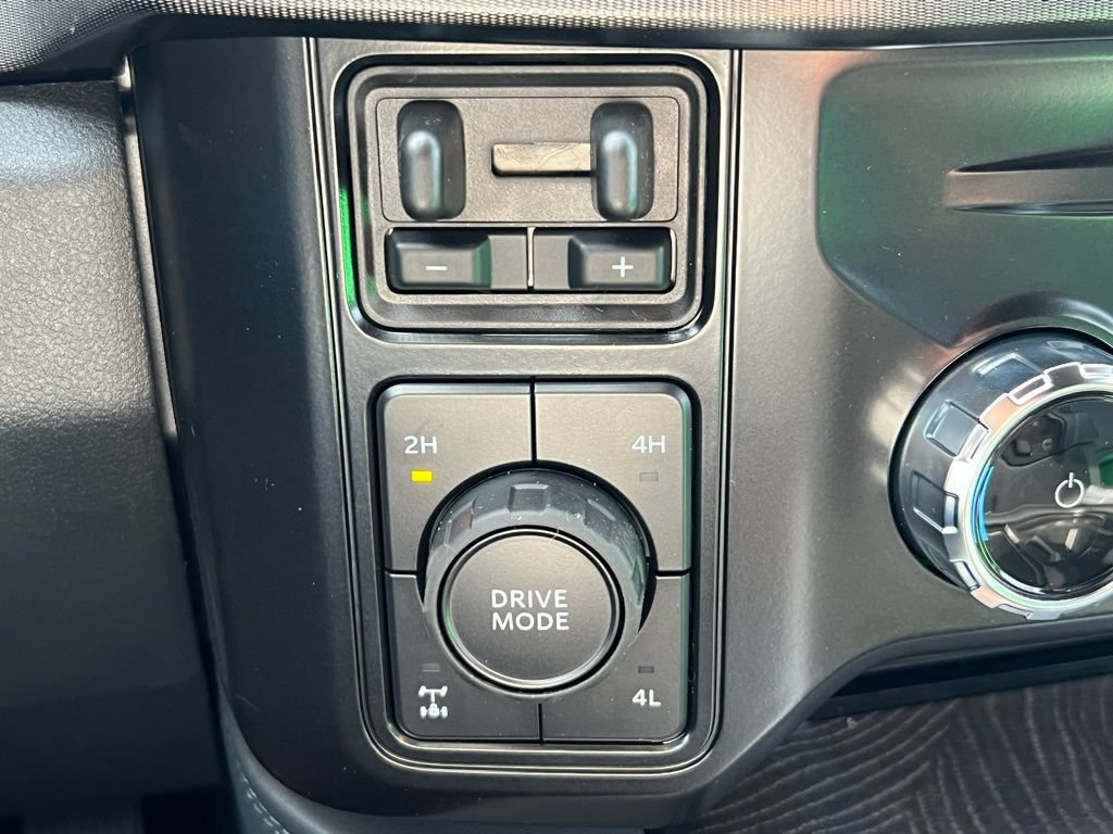 New 2025 Ford F250 Platinum AWD/4WD image 34