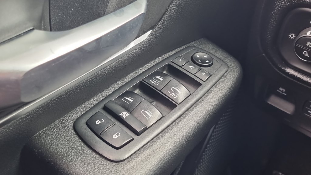 Used 2019 RAM 1500 Big Horn RWD image 20