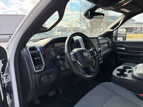 Used 2024 RAM 2500 Big Horn image 11