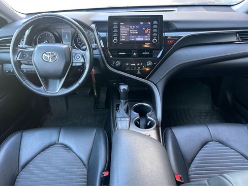 Used 2022 Toyota Camry SE image 15