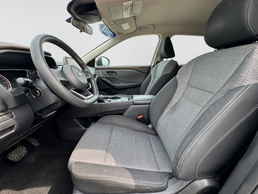 Used 2021 Nissan Rogue S FWD image 17