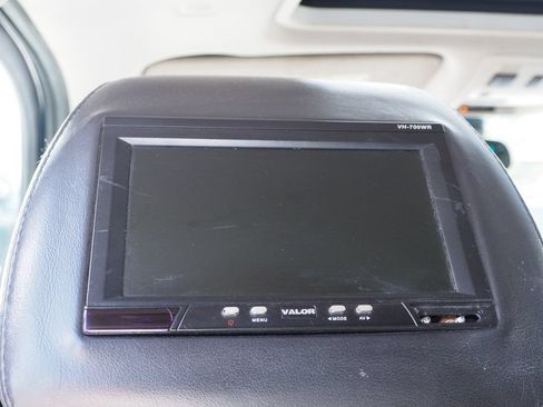 Used 2008 Cadillac Escalade AWD image 18