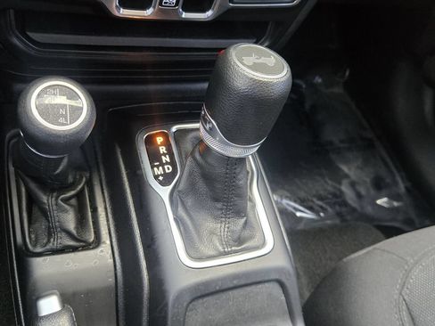 Used 2023 Jeep Wrangler Unlimited Sport AWD/4WD image 20