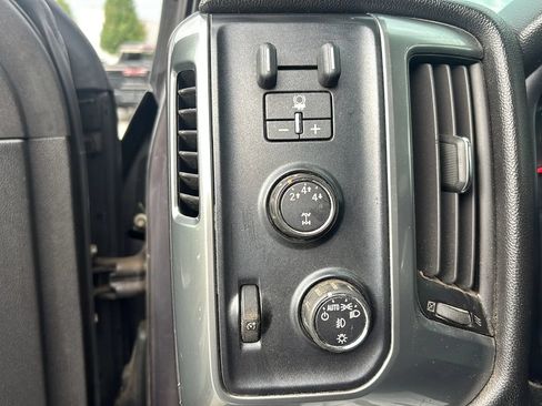 Used 2015 Chevrolet Silverado 2500 LT w/ LT Convenience Package AWD/4WD image 20