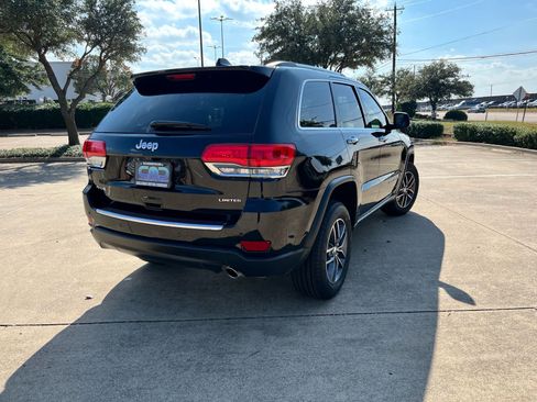 Used 2018 Jeep Grand Cherokee Limited w/ Luxury Group II image 5