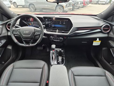 New 2026 Chevrolet Trax RS w/ Driver Confidence Package FWD image 20