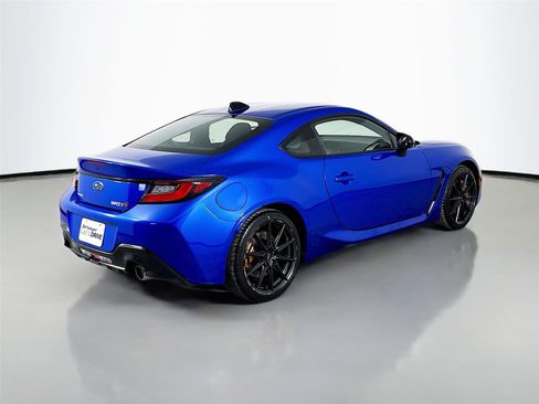 Used 2025 Subaru BRZ tS RWD image 9