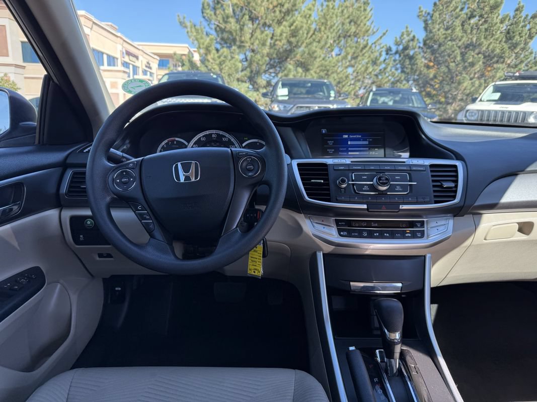 Used 2015 Honda Accord LX image 19