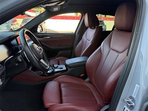 Used 2023 BMW X4 xDrive30i w/ M Sport Package image 28