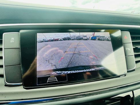 Used 2020 Buick Enclave Preferred image 27