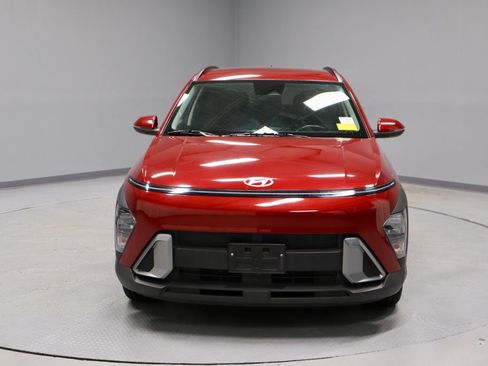 Used 2024 Hyundai Kona SEL FWD image 4