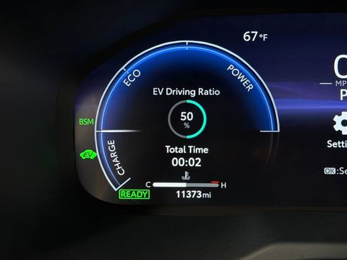 Used 2024 Toyota RAV4 XSE w/ Advanced Technology Package AWD/4WD image 15