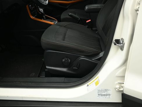 Certified 2021 Ford EcoSport SE w/ SE Convenience Package image 11