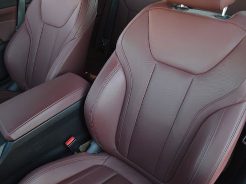 Certified 2024 BMW 430i Convertible w/ Premium Package image 34