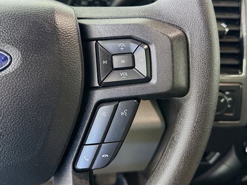 Used 2020 Ford F150 XLT image 15