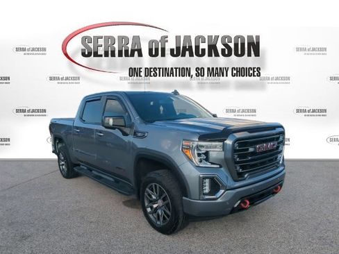Used 2020 GMC Sierra 1500 AT4 w/ AT4 Premium Package AWD/4WD image 2