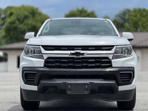 Used 2022 Chevrolet Colorado LT w/ Fleet Safety Package RWD image 2