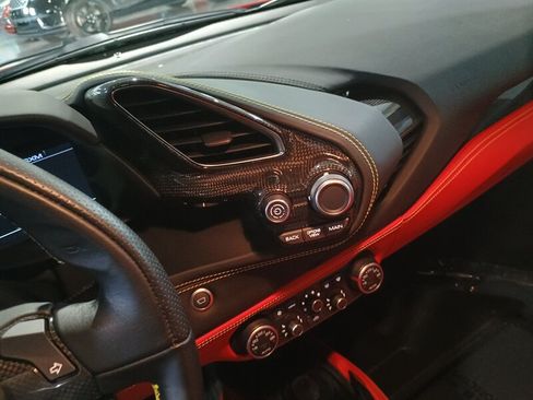 Used 2019 Ferrari 488 GTB RWD image 20