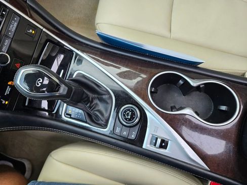 Used 2019 INFINITI Q50 Luxe w/ Essential Package (3.0T Luxe) image 32