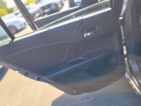 Used 2016 Honda Accord Sport image 17