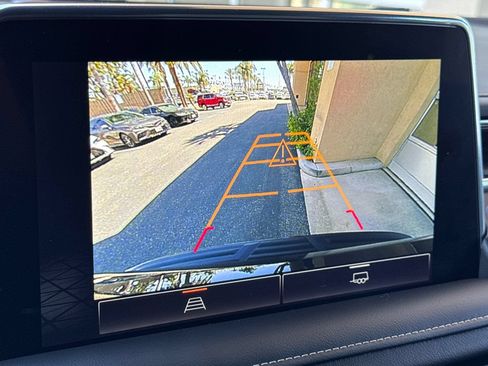 Certified 2023 GMC Yukon XL SLT RWD image 22
