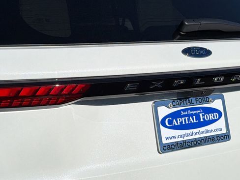 New 2026 Ford Explorer Active w/ Active Comfort Package image 28