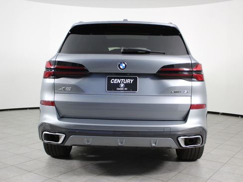 Certified 2025 BMW X5 xDrive40i image 10