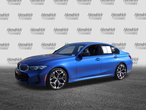 Used 2025 BMW M340i RWD image 5