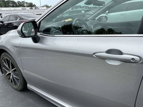Used 2023 Toyota Camry SE FWD image 28