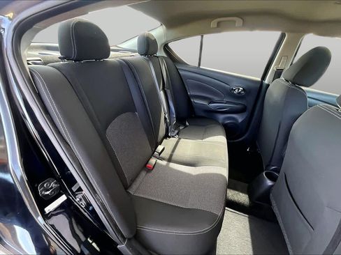 Used 2018 Nissan Versa SV FWD image 20