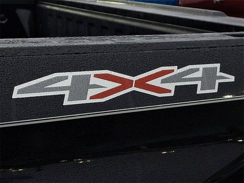 Certified 2022 Chevrolet Silverado 1500 Custom image 34