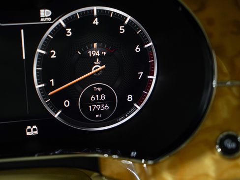 Used 2020 Bentley Continental GT AWD/4WD image 39