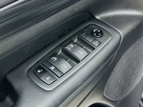 Certified 2021 Jeep Grand Cherokee Laredo w/ Security & Convenience Group image 24