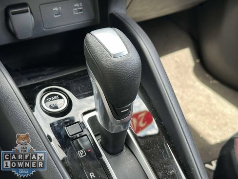 Used 2025 Nissan Versa SR w/ Trunk Package FWD image 28