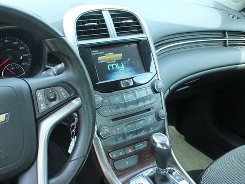 Used 2013 Chevrolet Malibu LT w/ Power Convenience Package FWD image 17