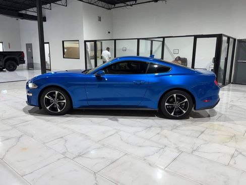 Used 2020 Ford Mustang Coupe RWD image 7