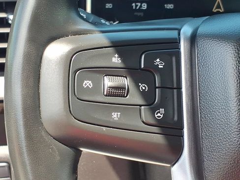 Certified 2025 GMC Sierra 1500 SLT AWD/4WD image 17