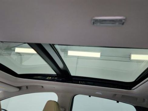 Certified 2025 Nissan Murano Platinum w/ Cargo Package image 15