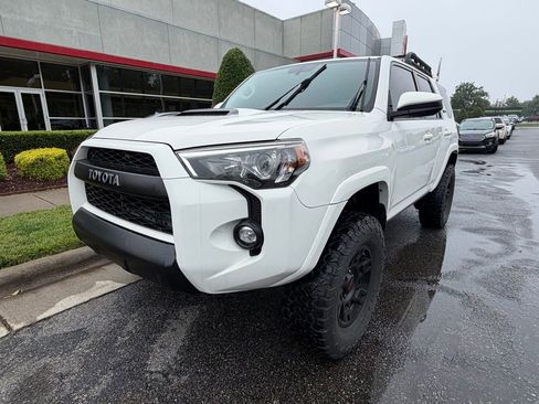 Used 2019 Toyota 4Runner TRD Pro AWD/4WD image 2
