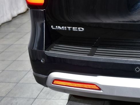 Used 2023 Ford Expedition Limited AWD/4WD image 83