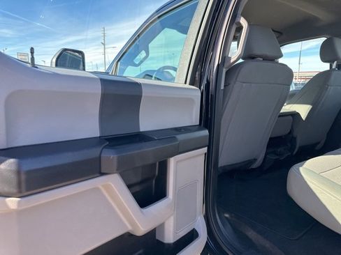 Used 2022 Ford F250 XL w/ STX Appearance Package image 29