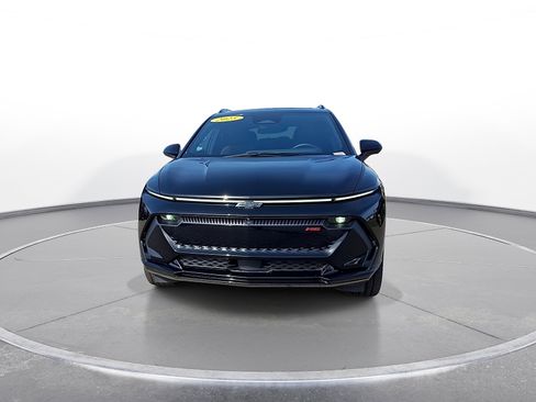 New 2025 Chevrolet Equinox EV RS AWD/4WD image 3