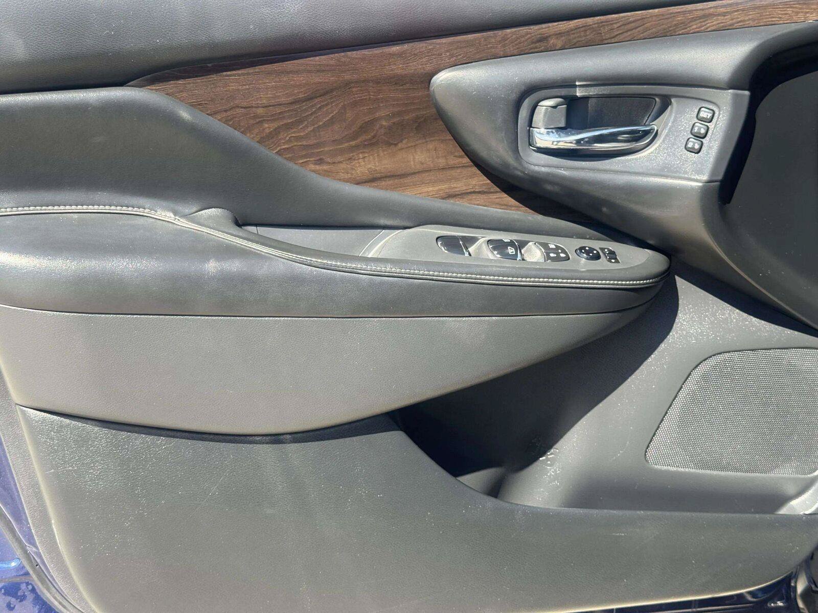 Used 2020 Nissan Murano Platinum AWD/4WD image 18